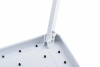 <p>Tasto anti-chiusura: garantisce la massima sicurezza e permette il bloccaggio e lo sbloccaggio rapido delle gambe.</p>
